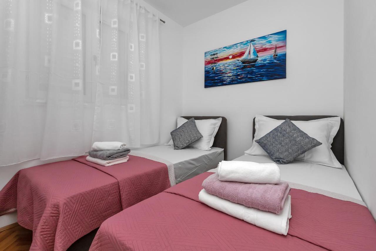 Bruno & Toni Deluxe Apartman Makarska Eksteriør bilde