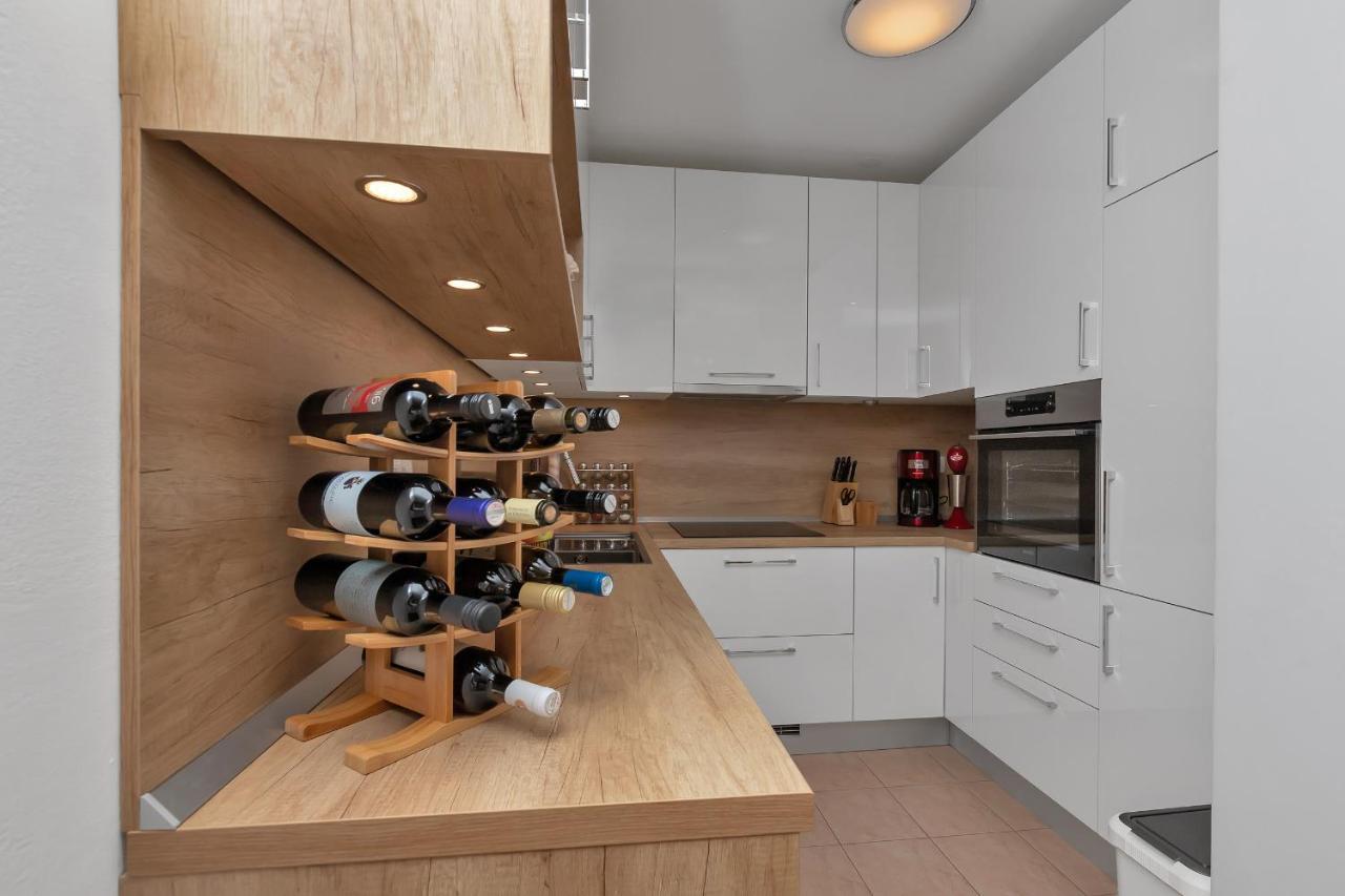 Bruno & Toni Deluxe Apartman Makarska Eksteriør bilde