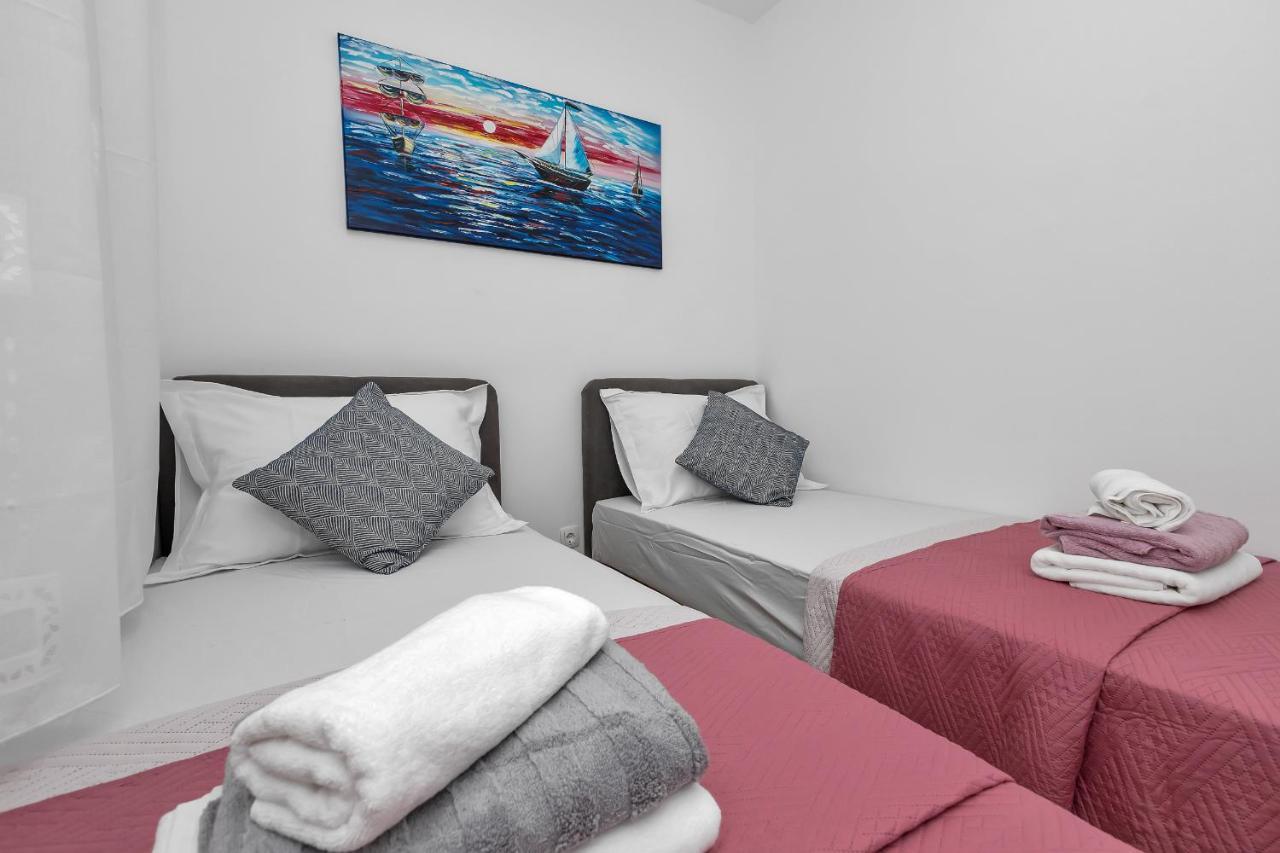 Bruno & Toni Deluxe Apartman Makarska Eksteriør bilde